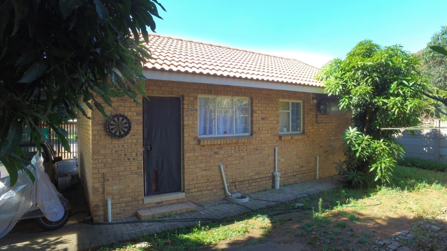 3 Bedroom Property for Sale in Bodorp North West